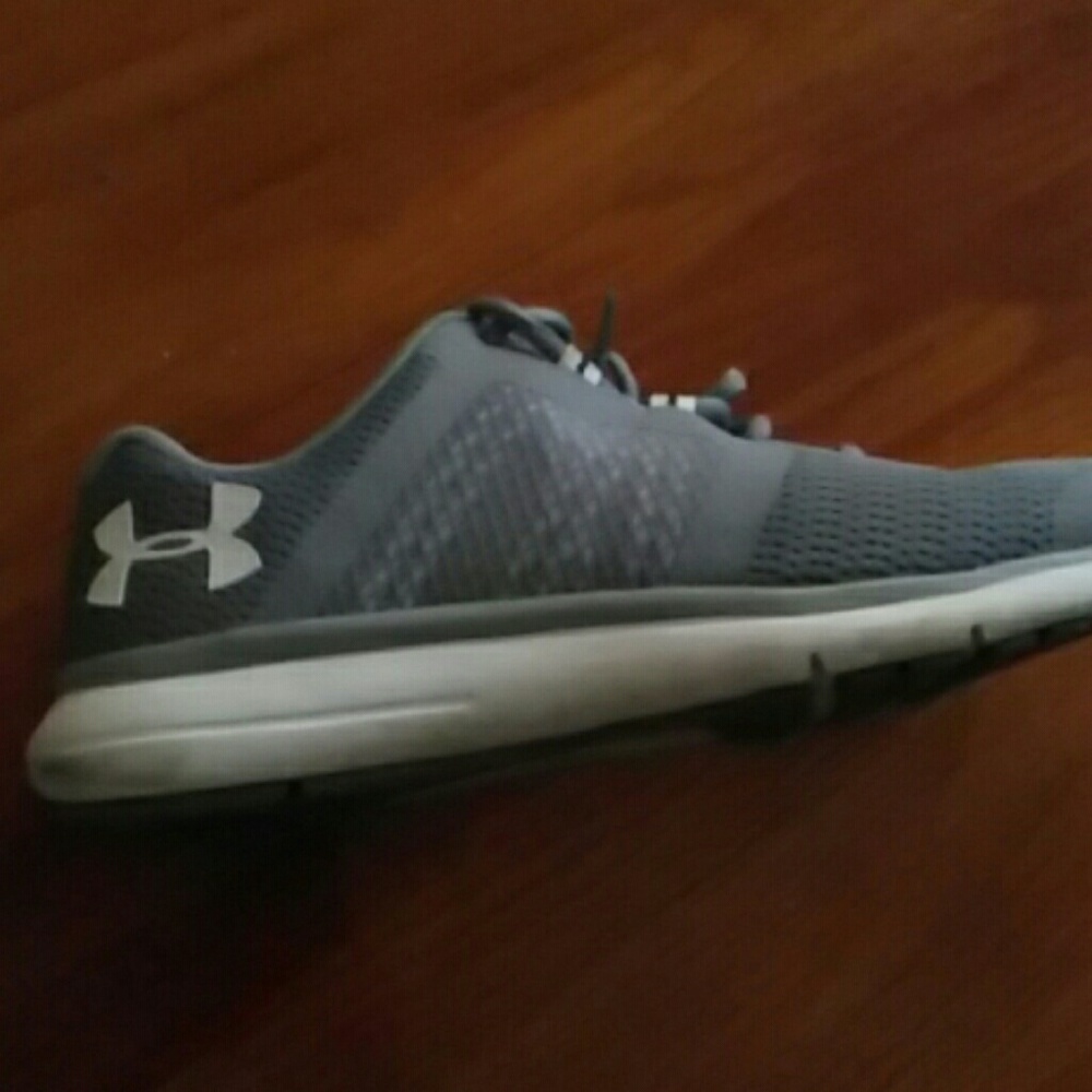 Shoe